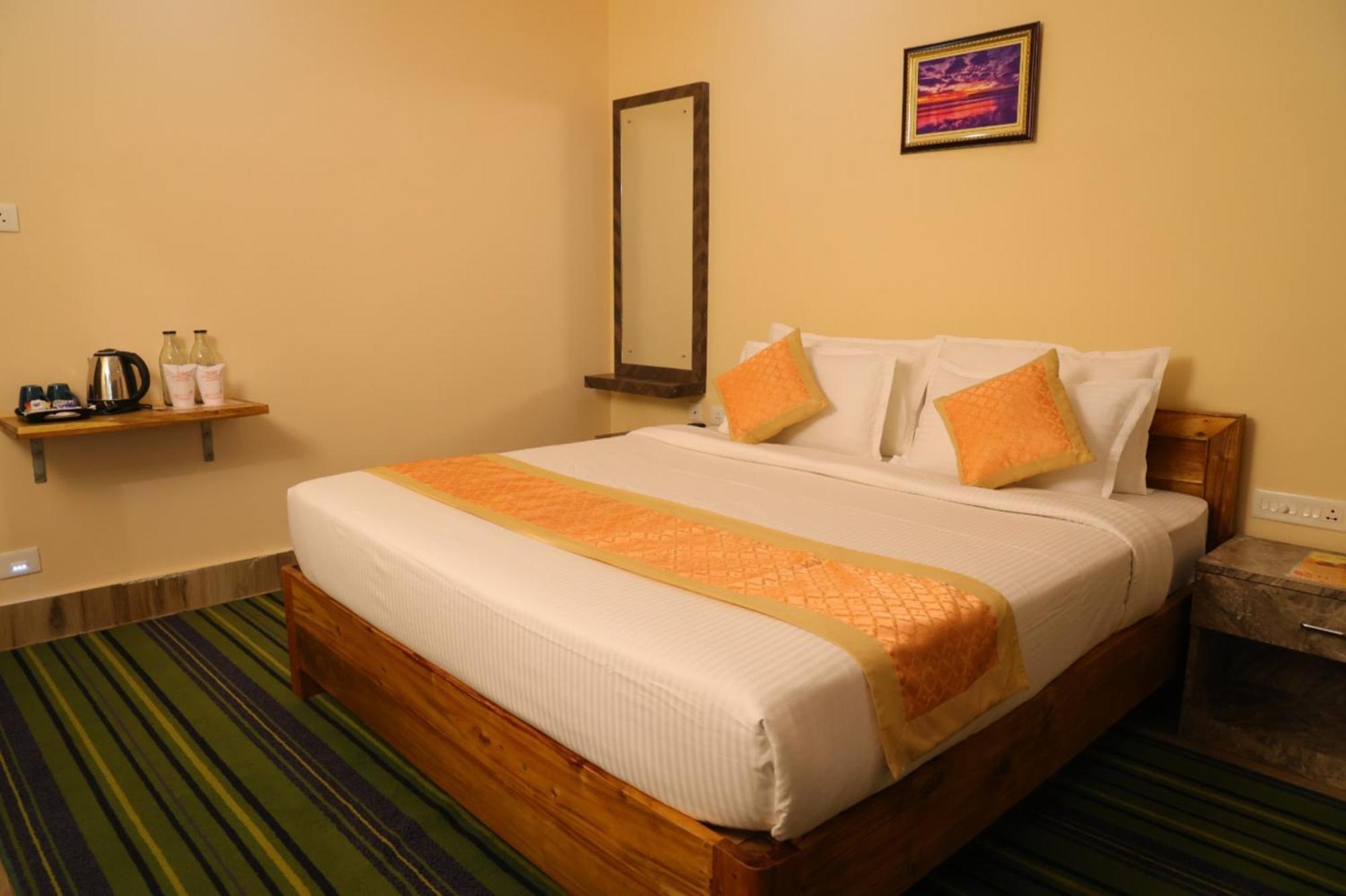 Goroomgo Silicon Residency Puri Near Sea Beach & Temple - Luxurious Room - Lift And Parking Facilities - Best Seller Bagian luar foto
