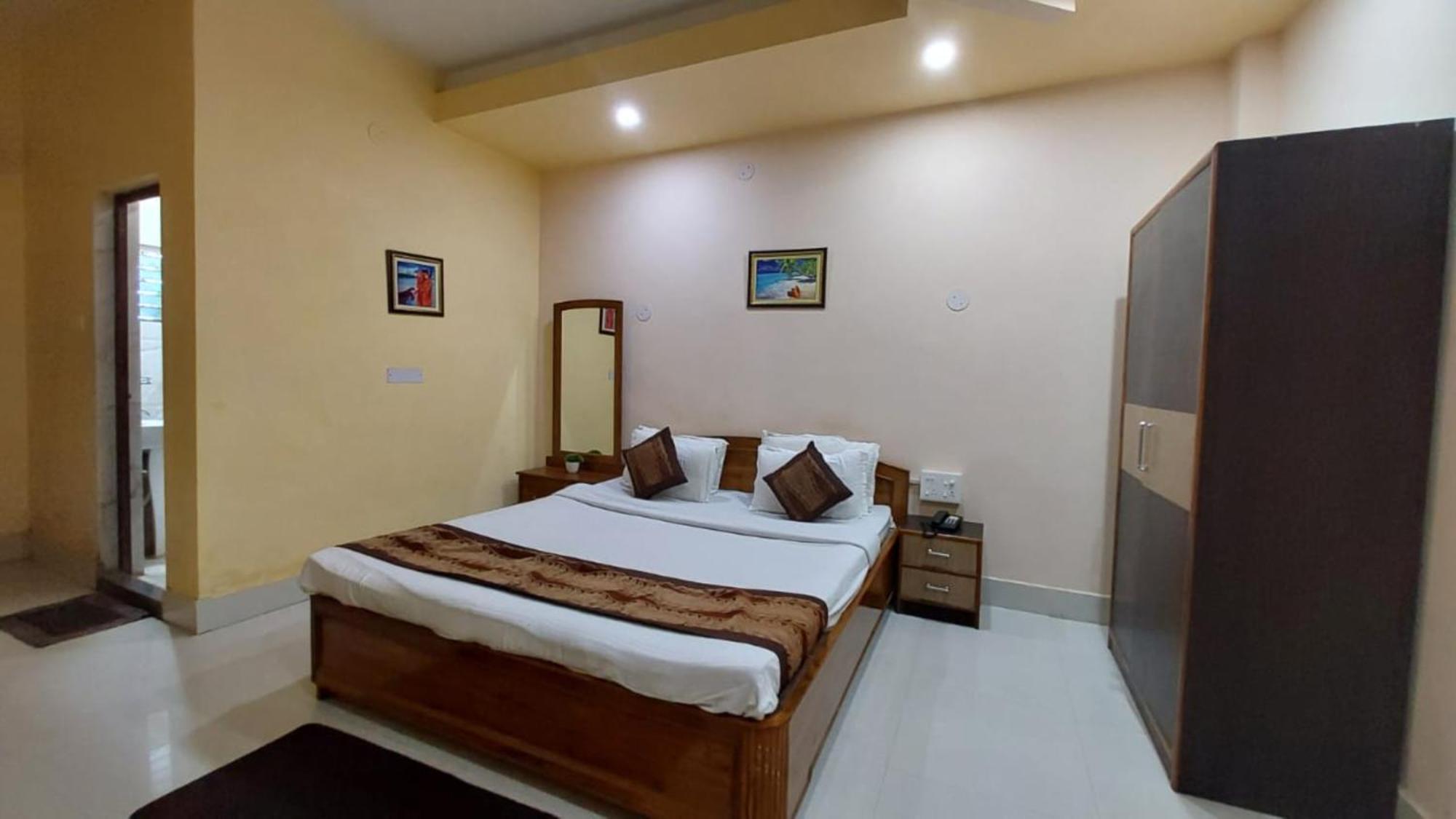 Goroomgo Silicon Residency Puri Near Sea Beach & Temple - Luxurious Room - Lift And Parking Facilities - Best Seller Bagian luar foto