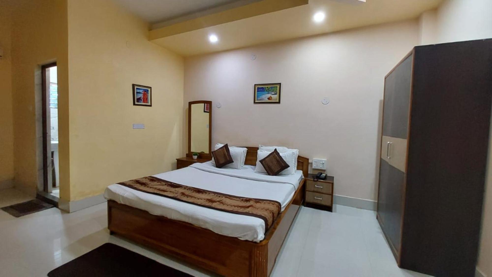 Goroomgo Silicon Residency Puri Near Sea Beach & Temple - Luxurious Room - Lift And Parking Facilities - Best Seller Bagian luar foto